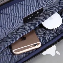 HYPHEN ESSE 301 Fabric, Polyester Laptop Sleeve For 13.3 Inch Laptop (Stylish Design With Carry Strap, Black) -Smart Bag Shop 231007 13 sygeij