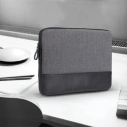 HYPHEN ESSE 301 Fabric, Polyester Laptop Sleeve For 13.3 Inch Laptop (Stylish Design With Carry Strap, Black) -Smart Bag Shop 231007 9 jtt5hr