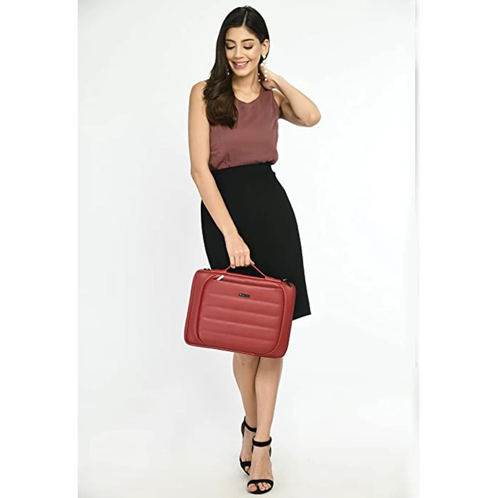 Dr. Vaku Lasa Chivelle Vegan Leather Laptop Sling Bag For 13 & 14 Inch Laptop (Water Resistant, Red) 10 Dr. Vaku Lasa Chivelle Vegan Leather Laptop Sling Bag For 13 & 14 Inch Laptop (Water Resistant, Red) - Image 8