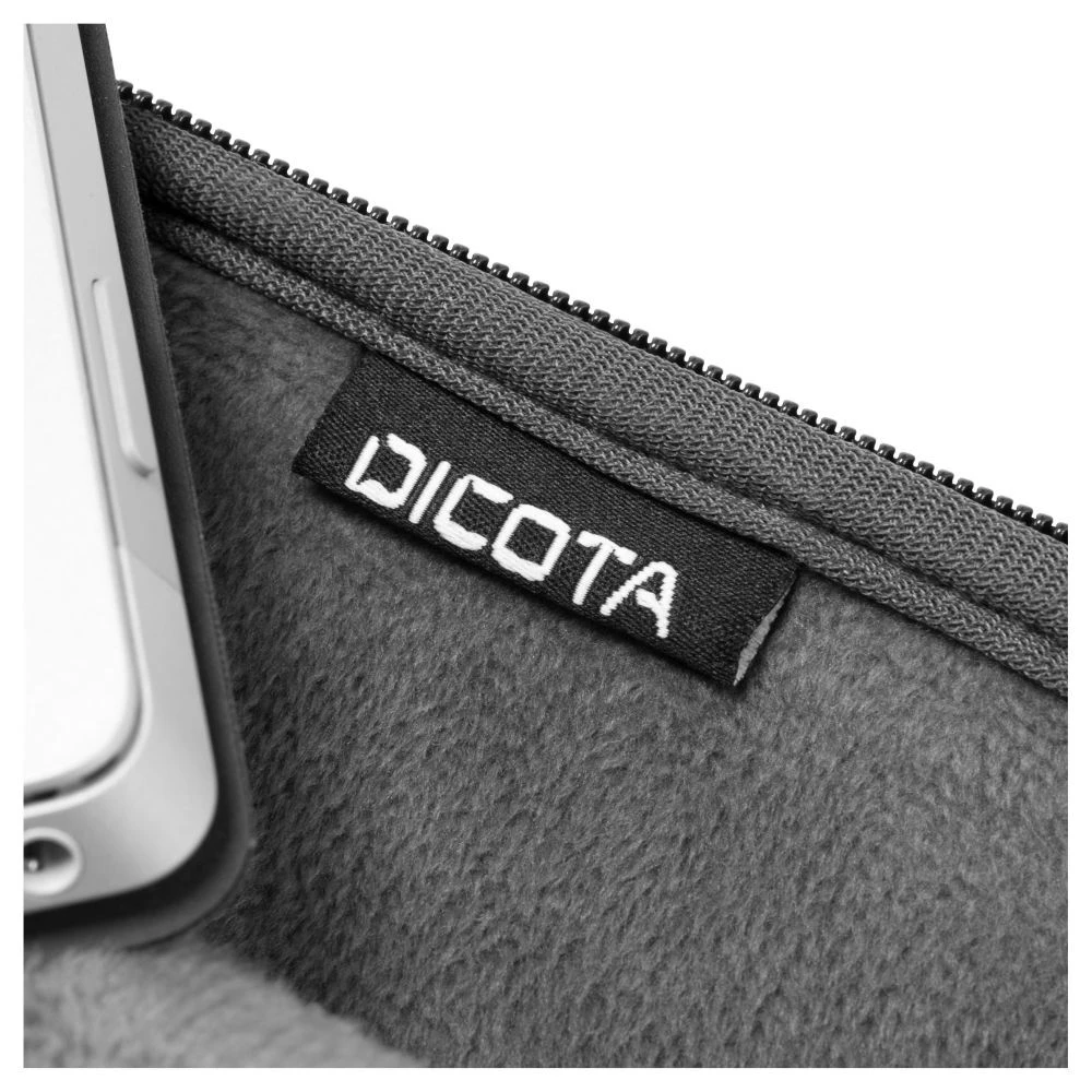 Dicota Ultra Skin Pro Laptop Sleeve For Up To 35.81 Cm (14.1 Inch) Laptop, Black D31098(493665621) 5 Dicota Ultra Skin Pro Laptop Sleeve For Up To 35.81 Cm (14.1 Inch) Laptop, Black D31098(493665621) - Image 3